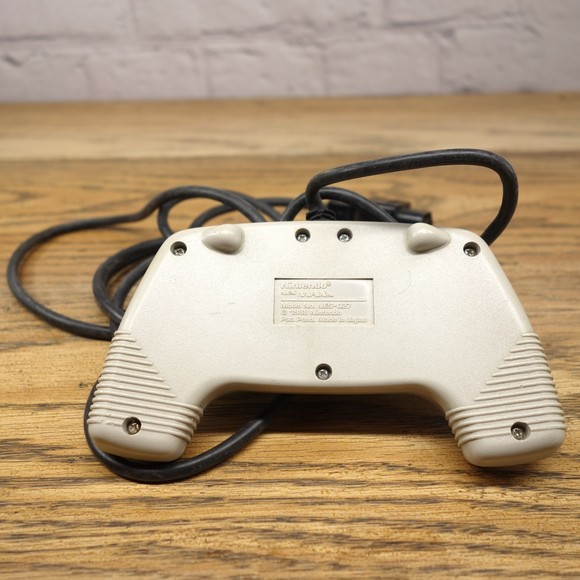 Nintendo NES Max Turbo Pad Vintage Video Game Controller - Picture 4 of 4